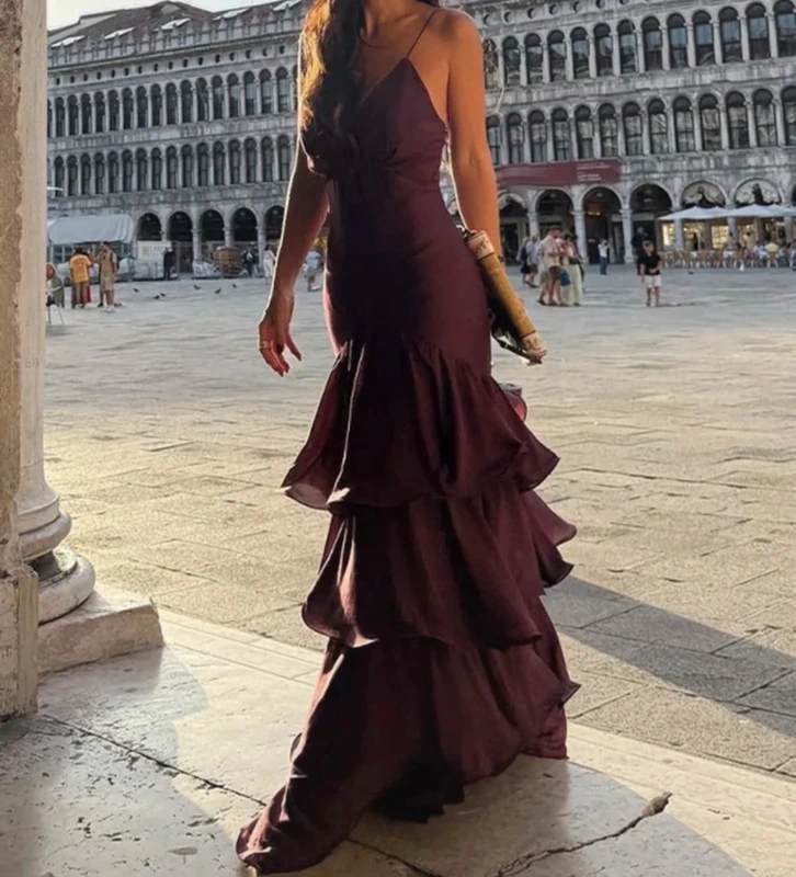 Vestido Venetia con volantes y tirantes finos