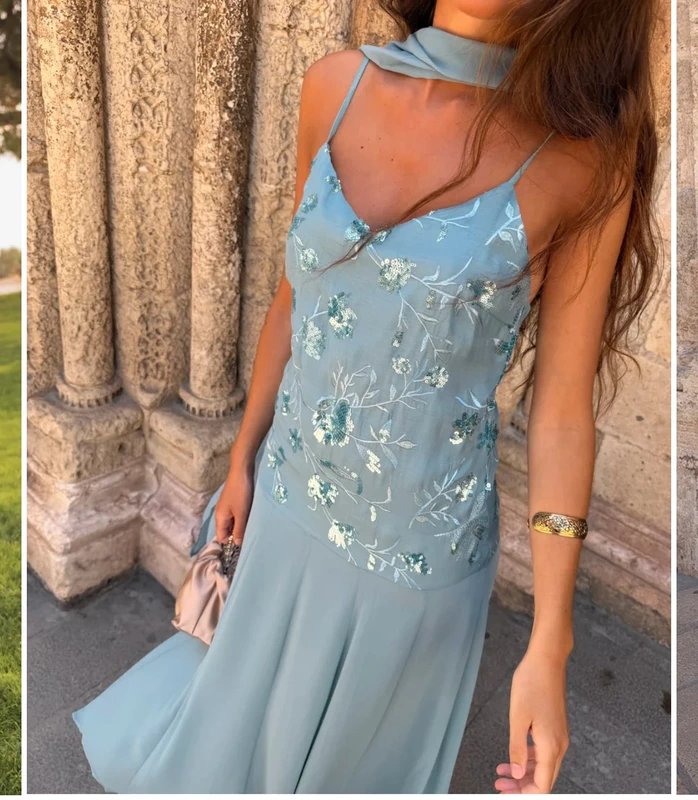 Vestido y pañuelo The Are