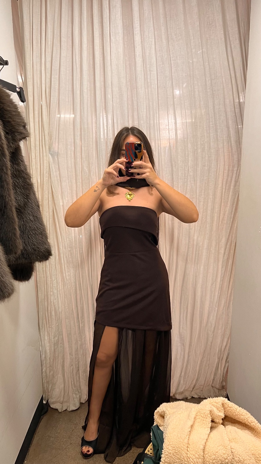 Vestido asimétrico transparencia café  3