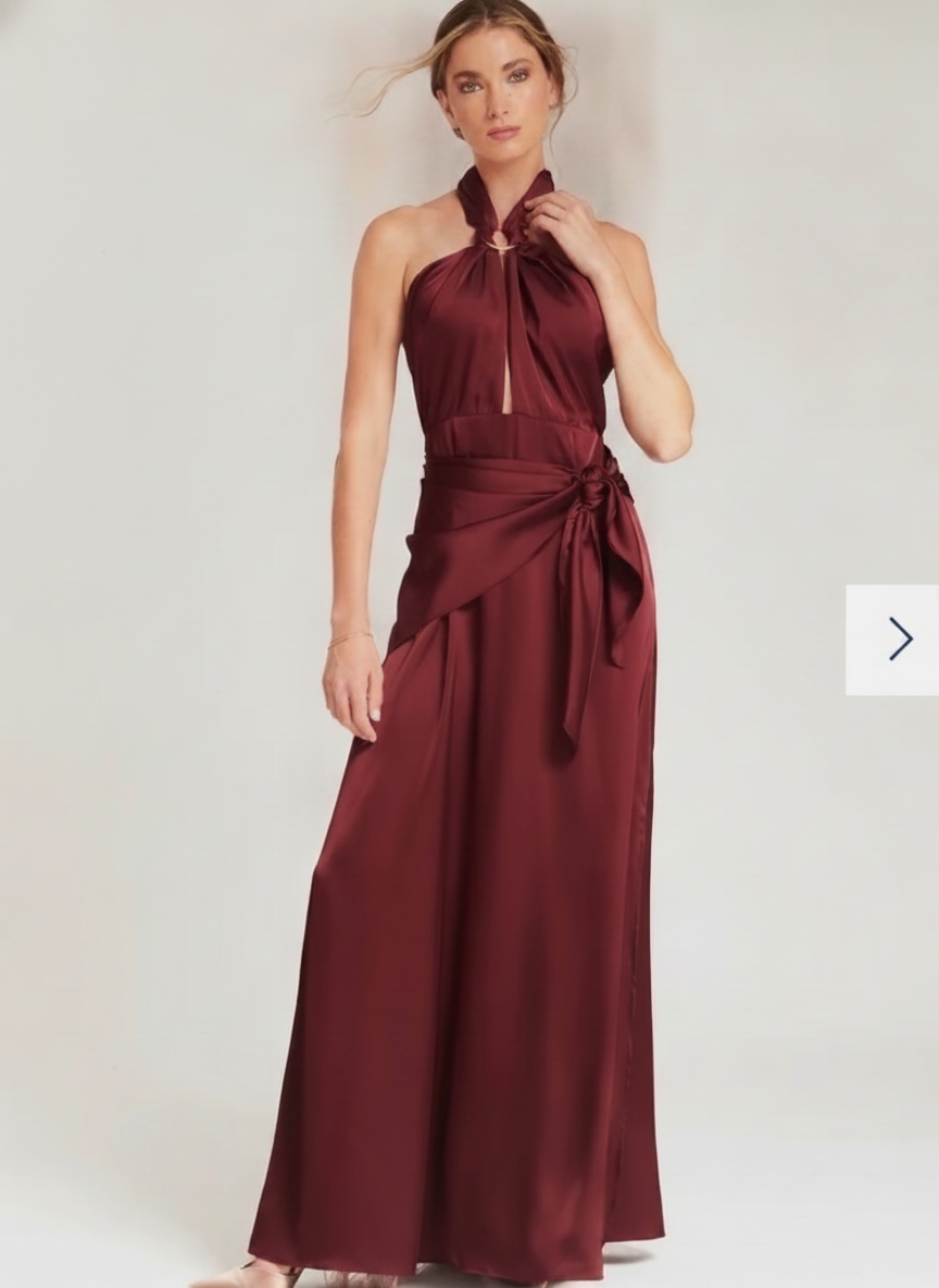 Vestido rojo con pañuelo a la cintura. Talla S-M