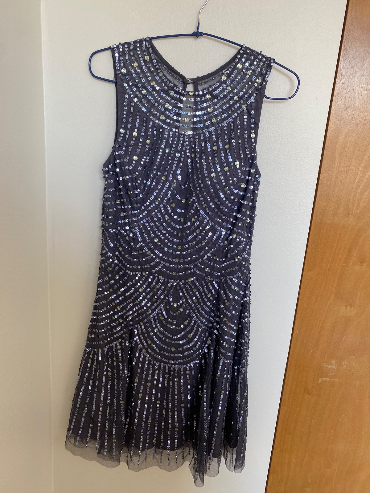 Vestido Macarena Gorroño lentejuelas – Talla S ✨