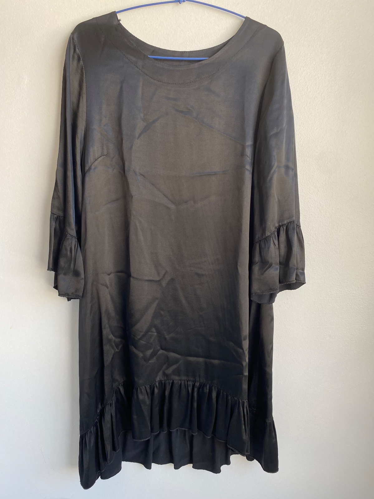 Vestido negro Macarena Gorroño – Talla M 🖤✨ 3