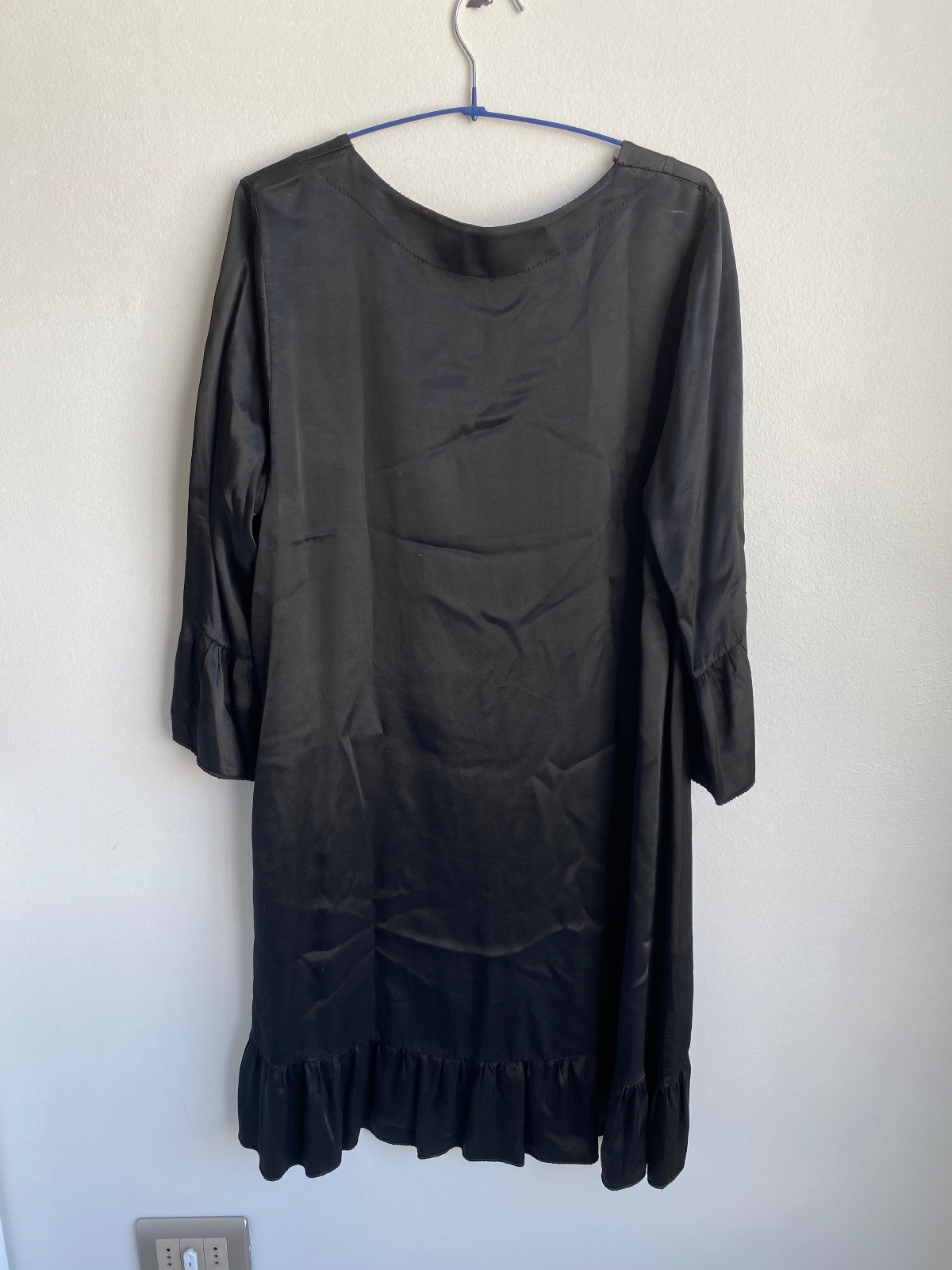 Vestido negro Macarena Gorroño – Talla M 🖤✨ 4