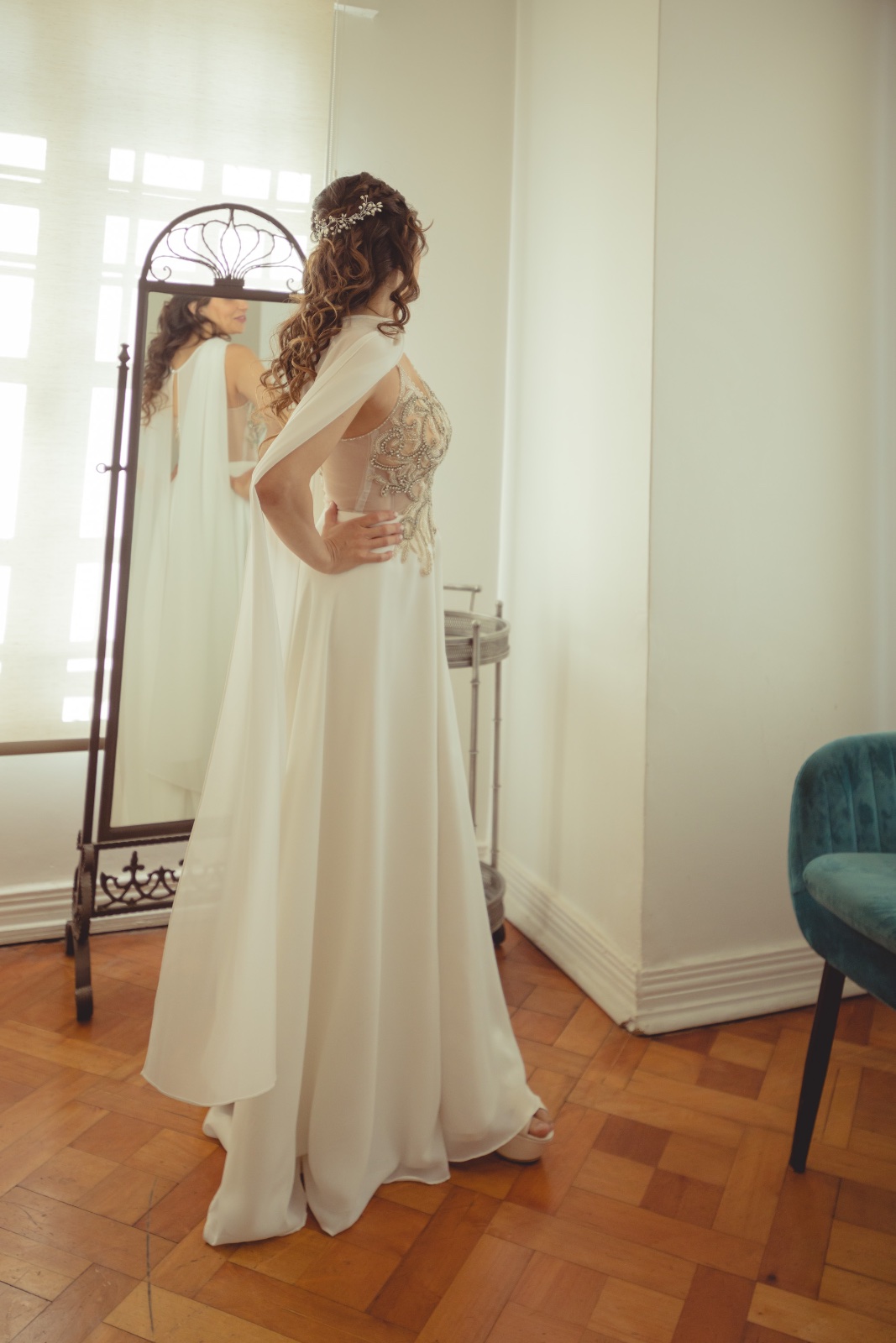 Vestido de novia encaje y pedrería  4