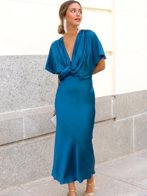 Vestido de fiesta español